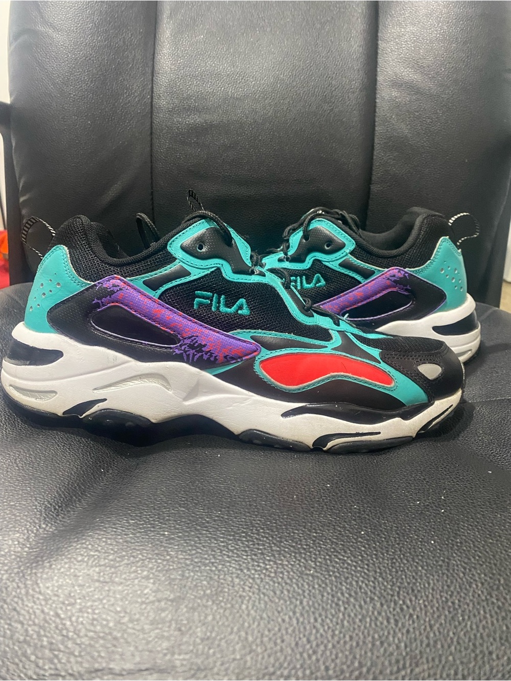 Fila Ray Tracer 2 NXT size 10 Men's Black/Purple/Blue